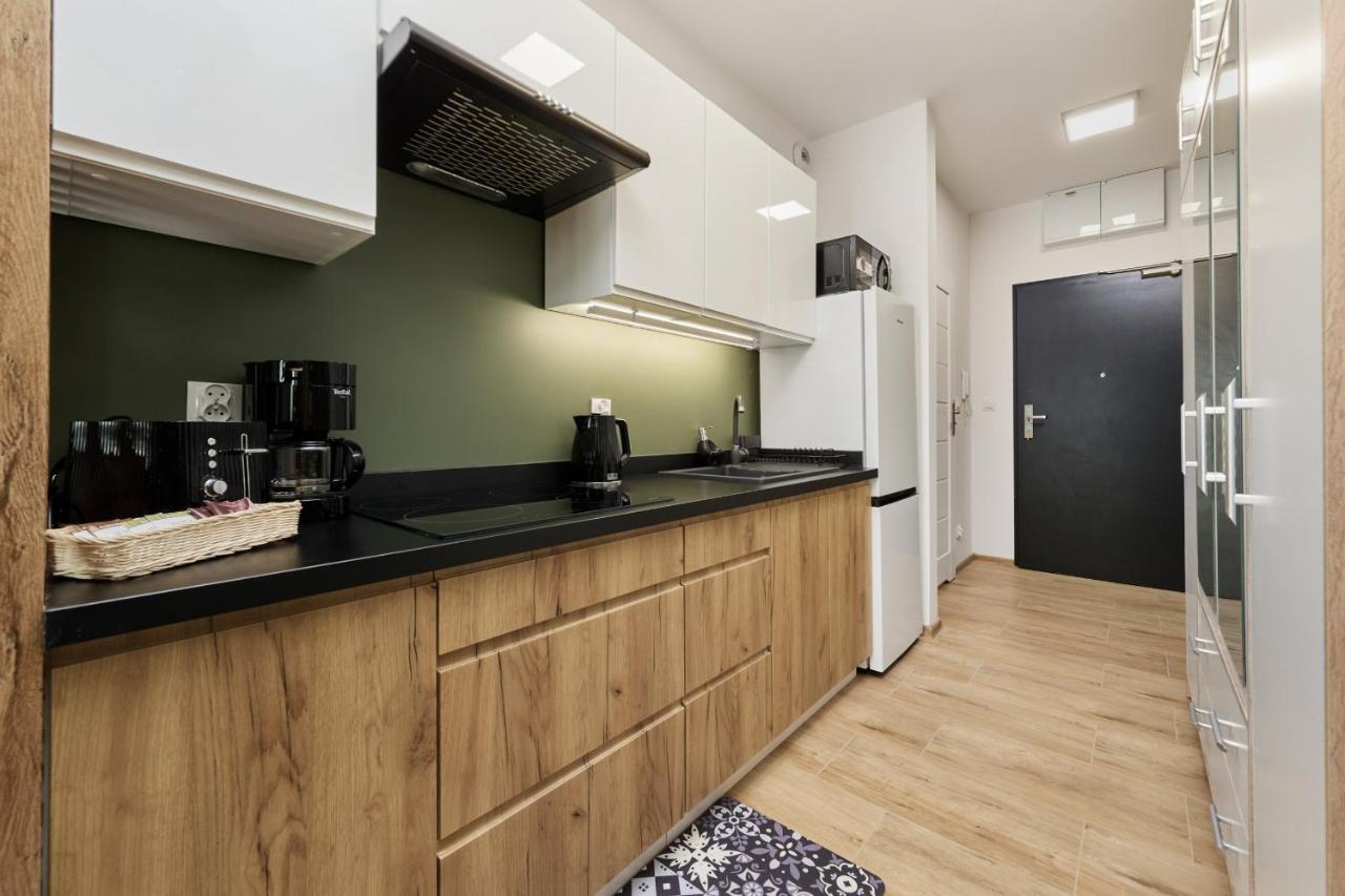 City Panorama Studio Apartments Jaworska 4 By Noclegi Renters Breslavia Esterno foto